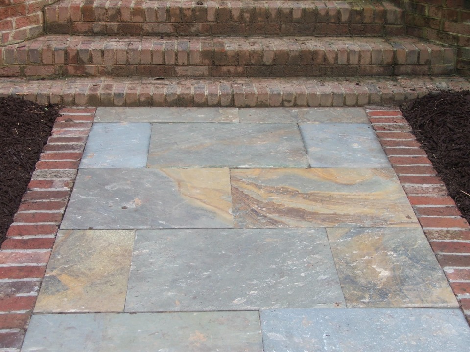 Outdoor Living & Hardscapes