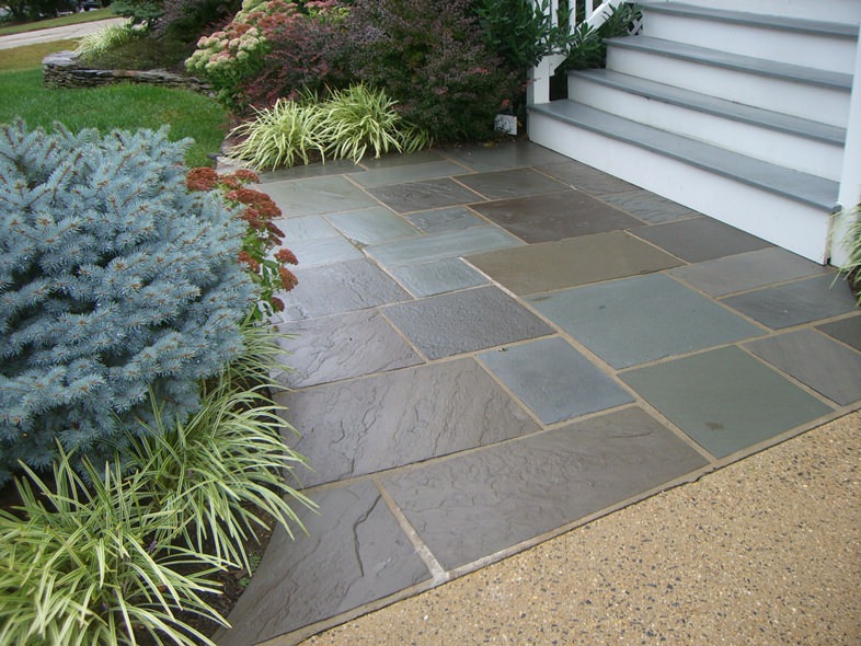 Outdoor Living & Hardscapes